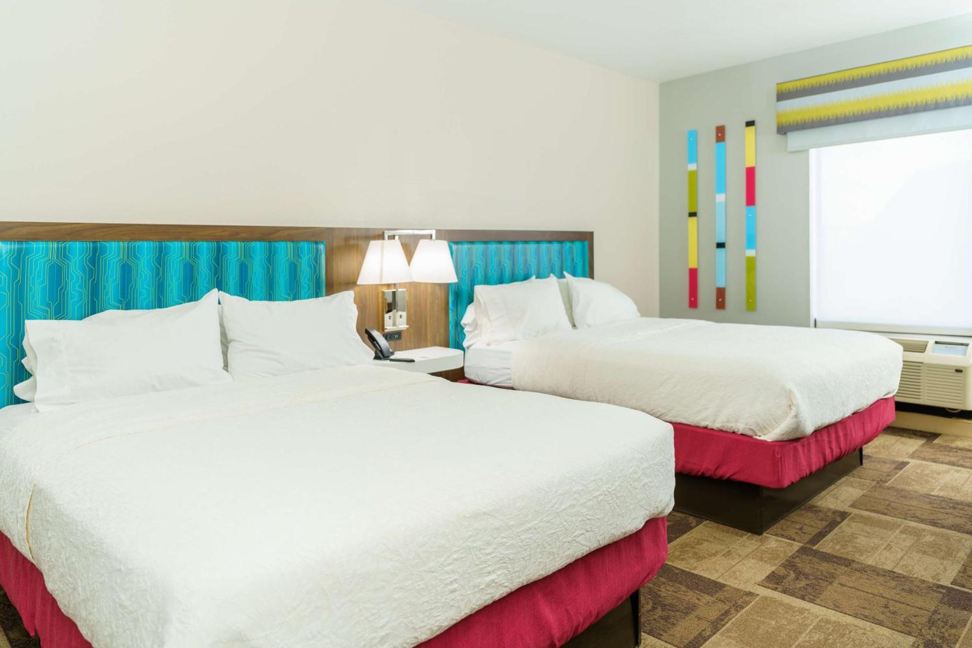 Hampton Inn Garden City Zewnętrze zdjęcie